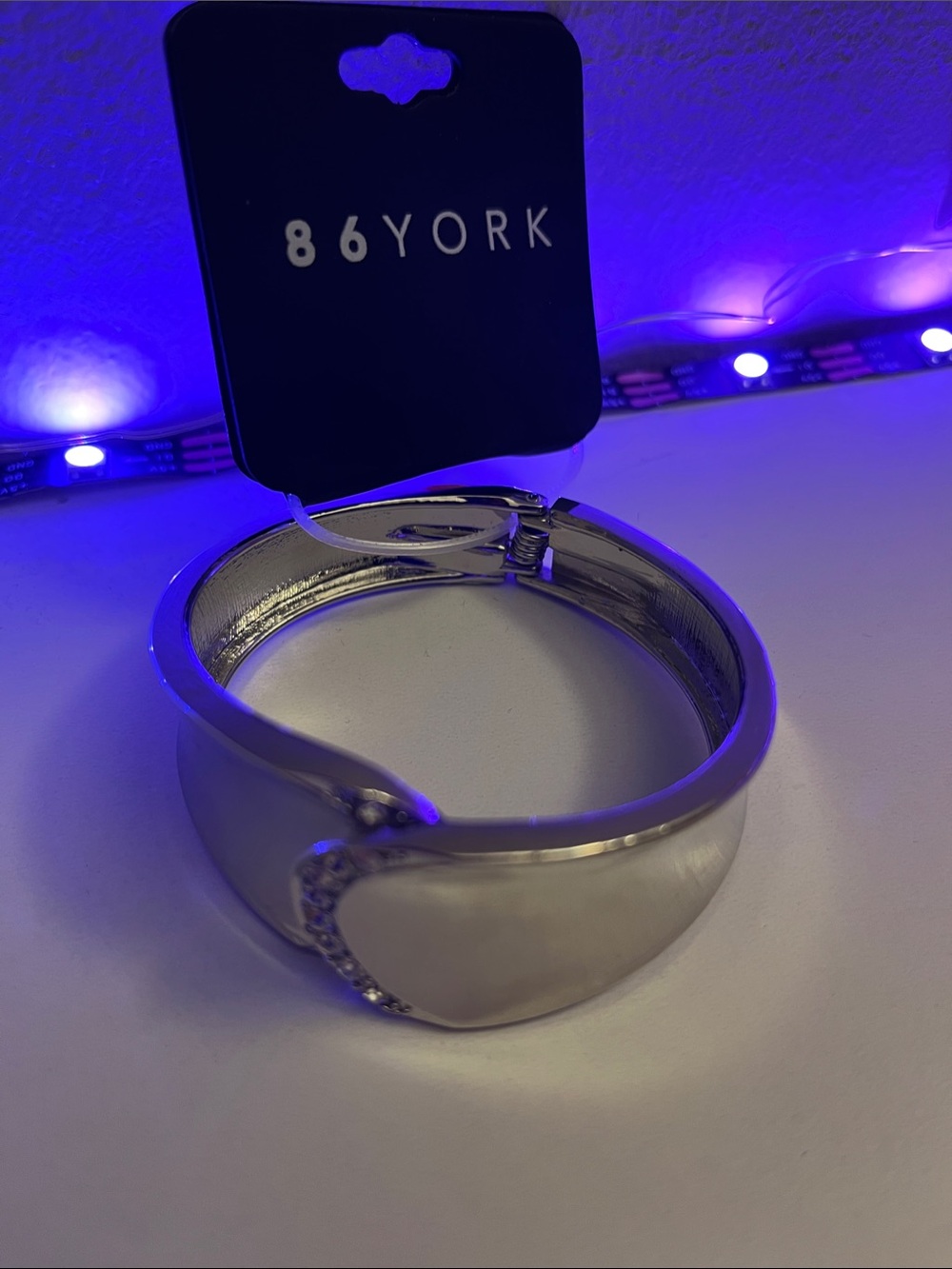 NWT 86 York Silver Wide Hinged Cuff Bracelet
